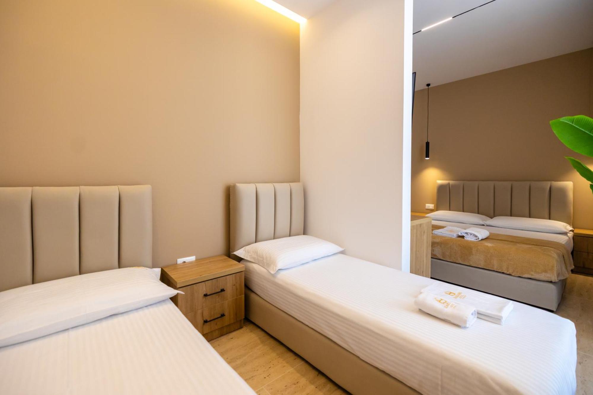 Sea & Hotel Vlore