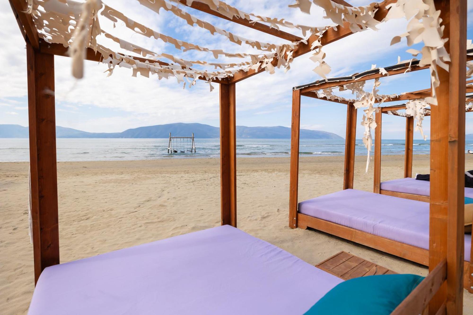 Hotel Sea & 4*