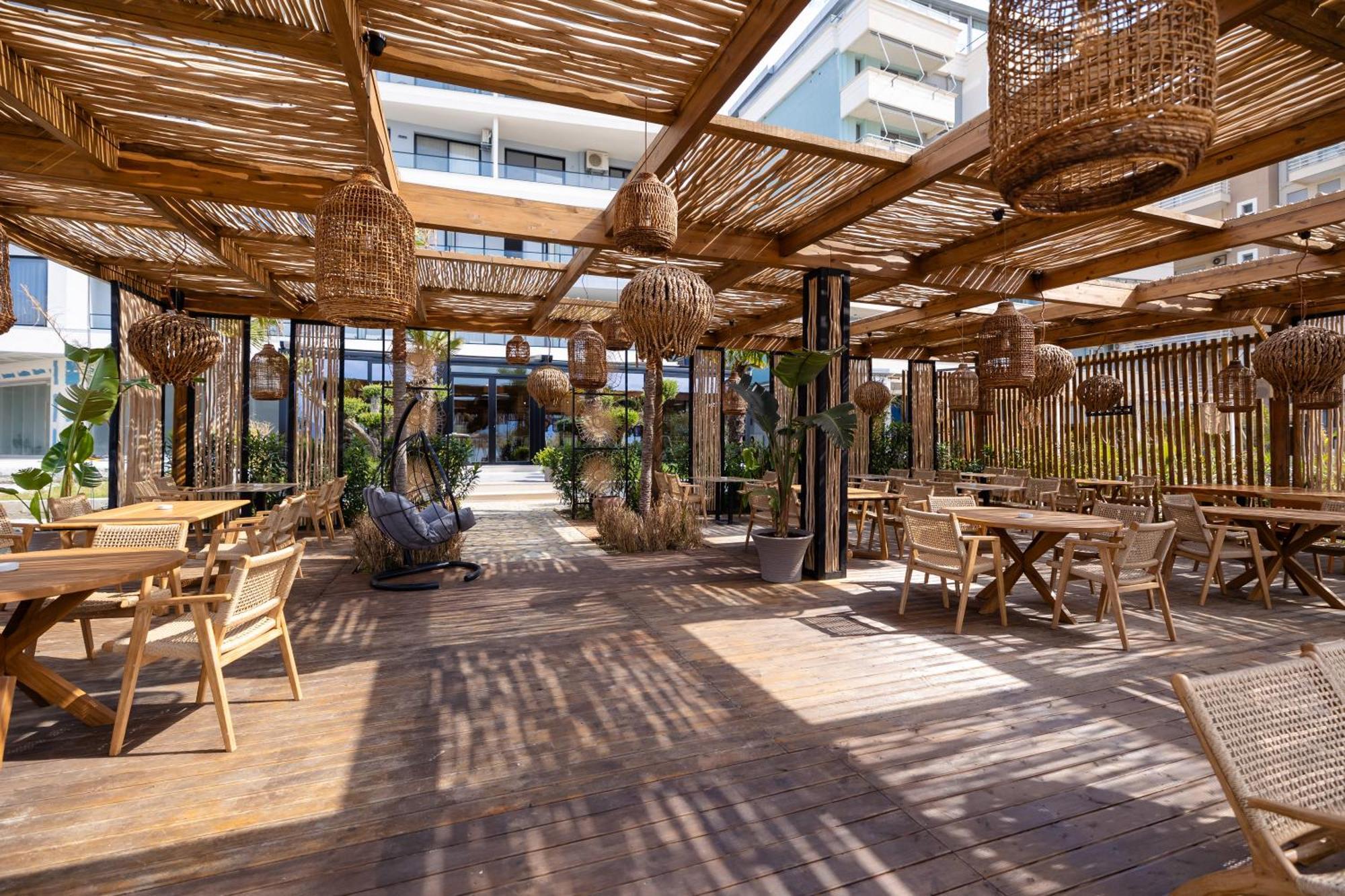 Sea & Hotel 4*