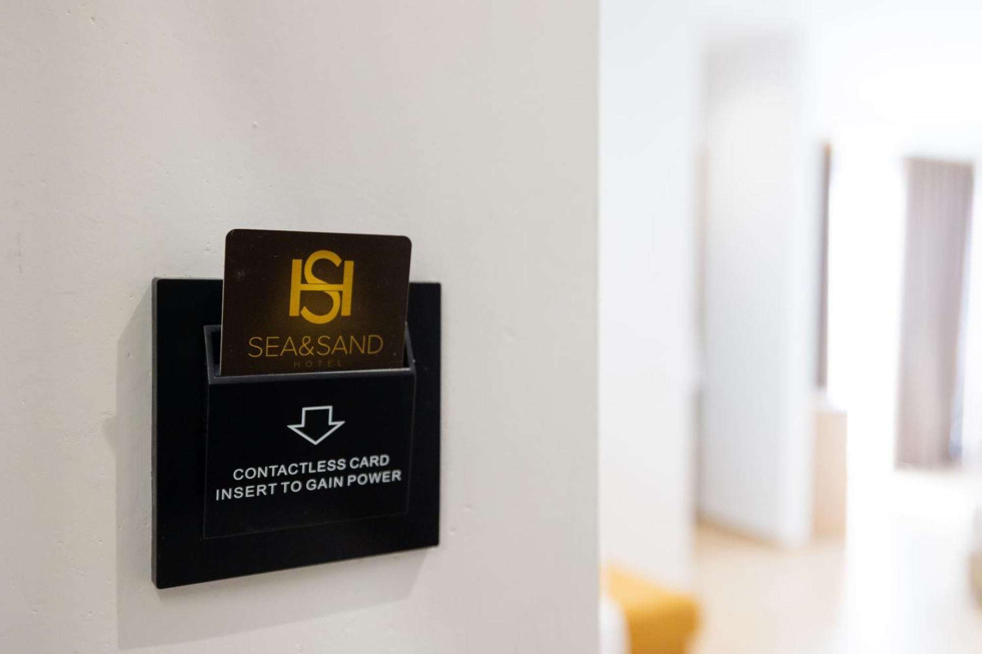 Hotel Sea & 4*